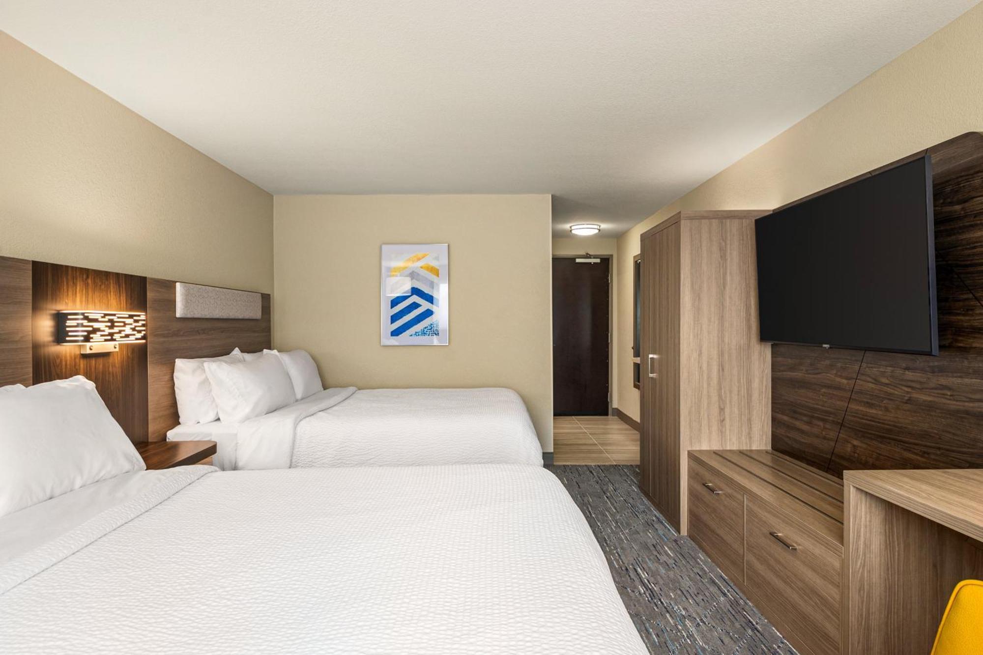Holiday Inn Express Richmond By Ihg Exterior foto