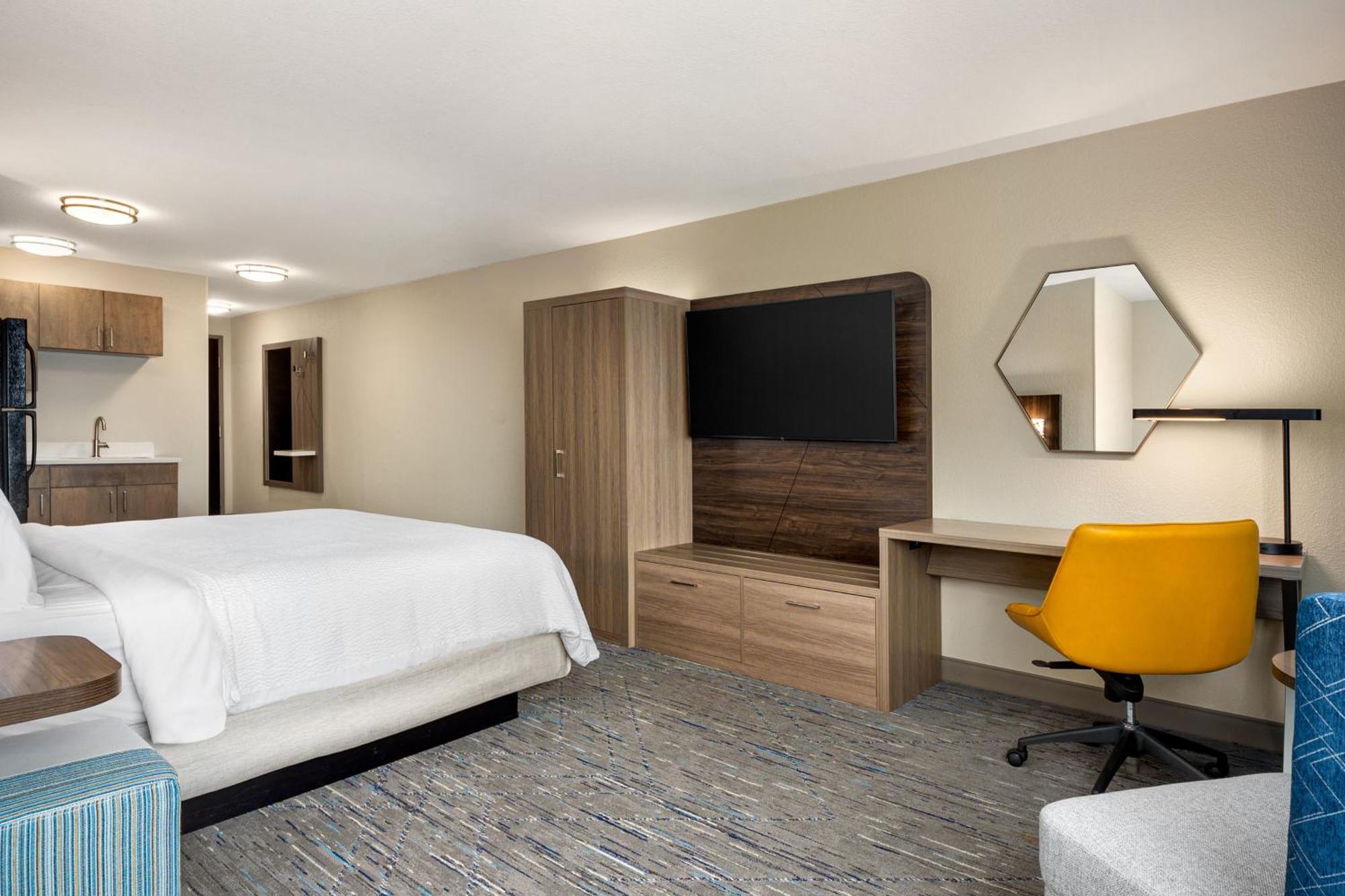 Holiday Inn Express Richmond By Ihg Exterior foto